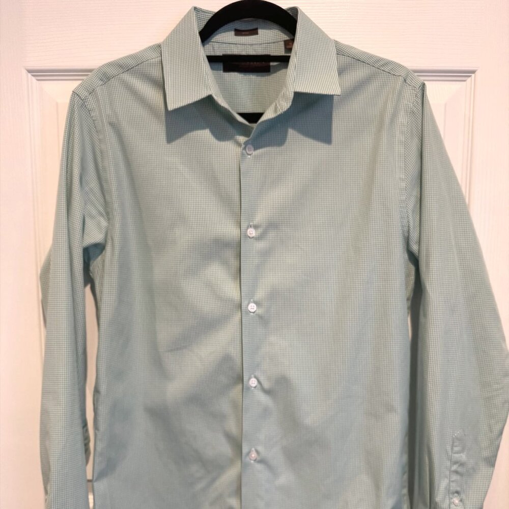 Fairlane Men's Dress Shirt Slim Fit Size Medium